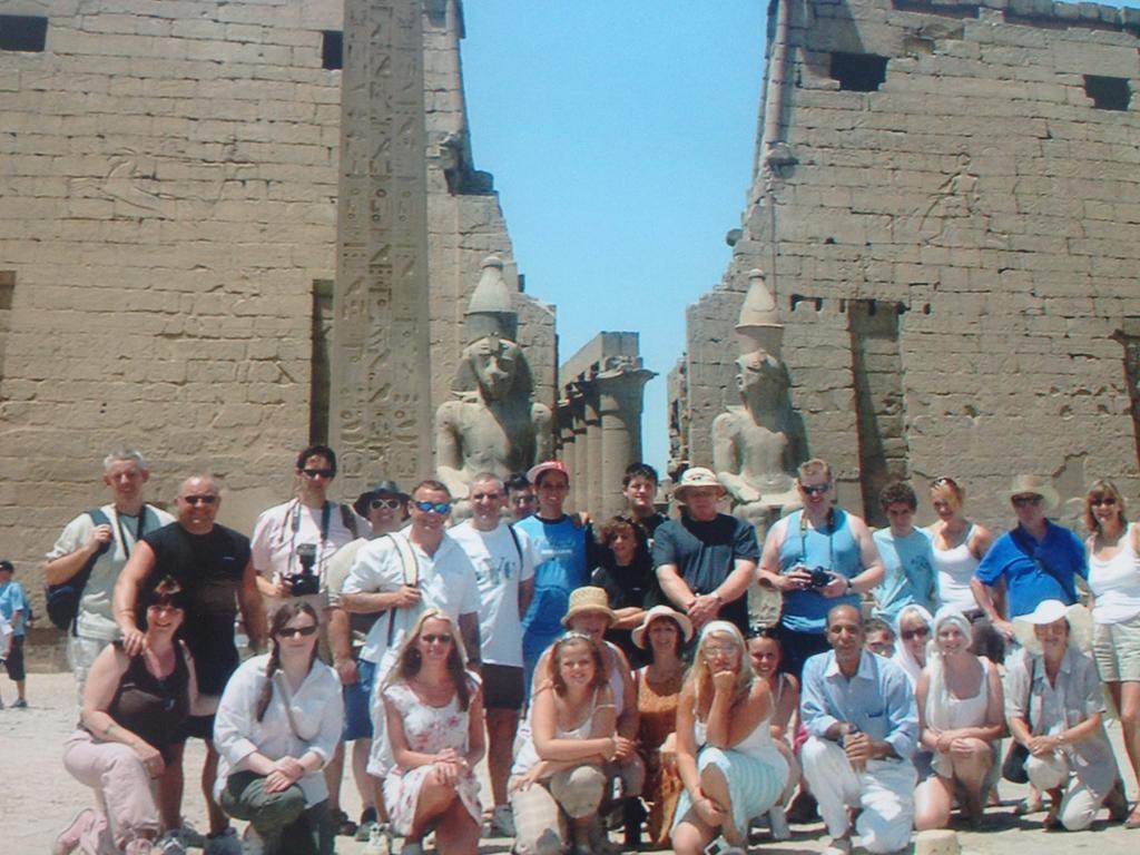 Pyramids Plateau Inn Giza Eksteriør billede
